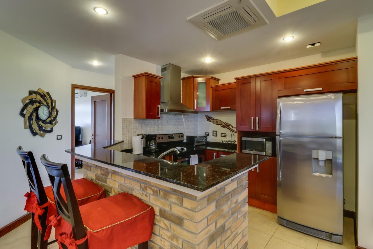 Naxos 15 Appartement Tamarindo Buitenkant foto