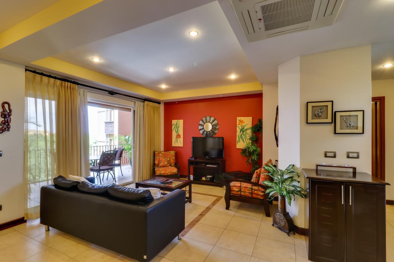 Naxos 15 Appartement Tamarindo Buitenkant foto