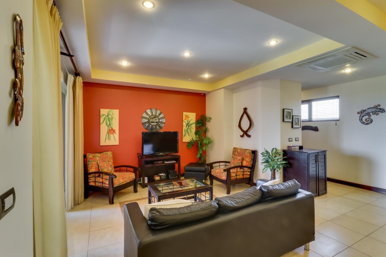Naxos 15 Appartement Tamarindo Buitenkant foto
